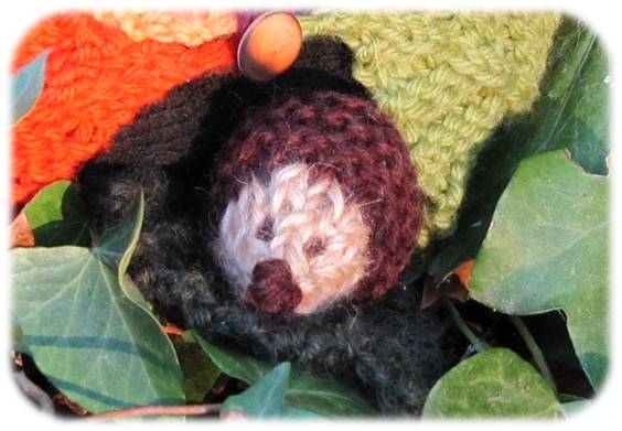 Littlest Hedgehog - FREE knitting pattern - Handwork Homeschool ©2013